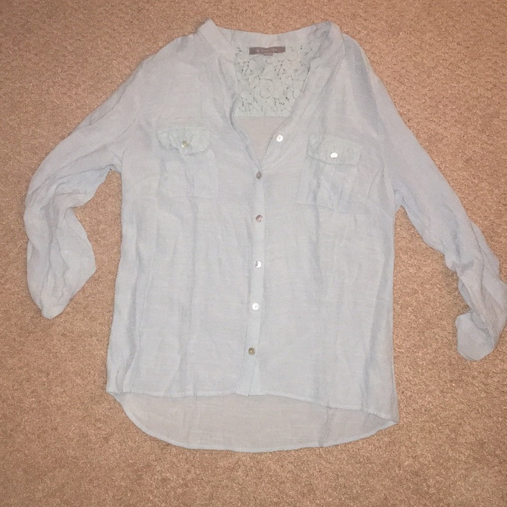 Button up shirt.